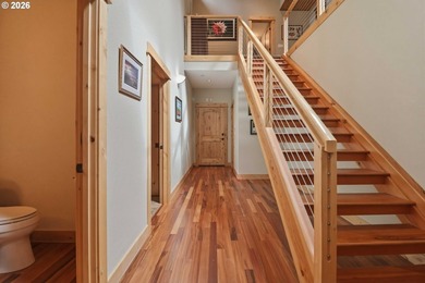 Exceptional Kalama River estate on 2.76 private acres with - photo 25