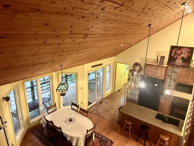 Indulge in the River Lifestyle! This beautiful waterfront home - photo 26