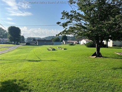 Well-maintained 3-bedroom, 2 full bath home situated on a - photo 26