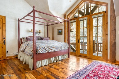 Offered for the first time, this exceptional custom-built - photo 34