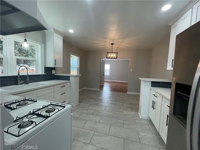 Great location to live in one and rent the other or rent out - photo 38
