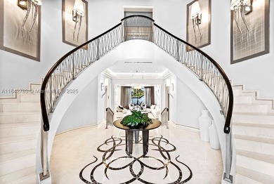 Stunning modern Mediterranean castle in the illustrious Golden - photo 10