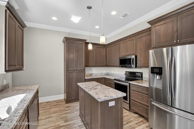 This beautifully maintained 3-bedroom, 2-bath home is perfectly - photo 10