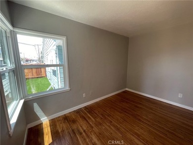 Great location to live in one and rent the other or rent out - photo 42