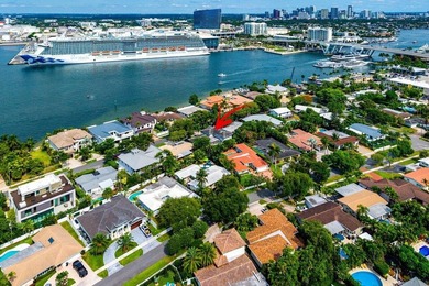 Experience luxury living in prestigious Harbor Beach inlet, Fort - photo 2