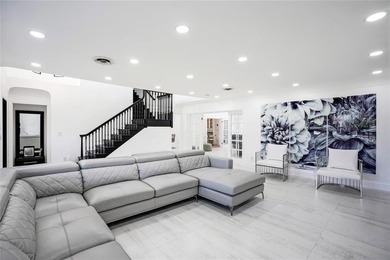 Experience luxury living in prestigious Harbor Beach inlet, Fort - photo 7