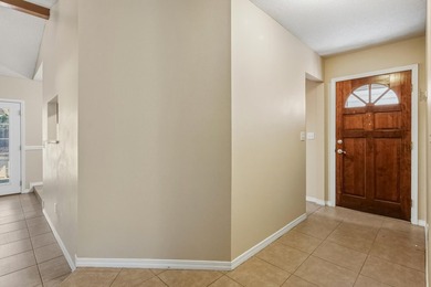 HUGE PRICE REDUCTION! Welcome home to this beautifully renovated - photo 11