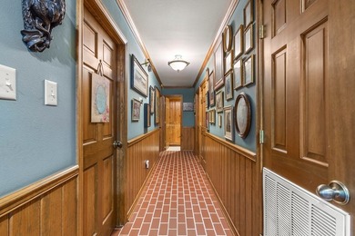 Amazing and well-kept Northfork Estates 4BR 3.5BTH brick home - photo 11