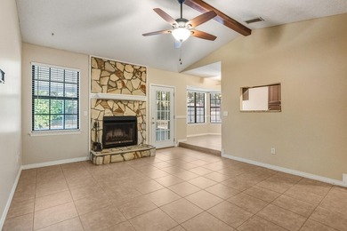 HUGE PRICE REDUCTION! Welcome home to this beautifully renovated - photo 15