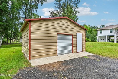 Wake up to Black Creek right outside your door. This waterfront - photo 26