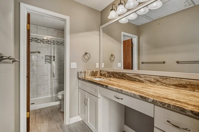 HUGE PRICE REDUCTION! Welcome home to this beautifully renovated - photo 34