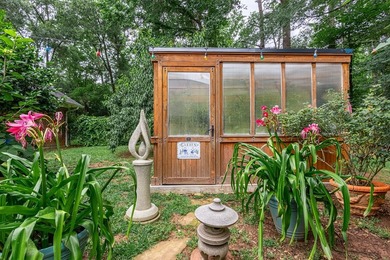 Amazing and well-kept Northfork Estates 4BR 3.5BTH brick home - photo 36