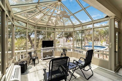 Views and tranquility are just a few words that define this - photo 41