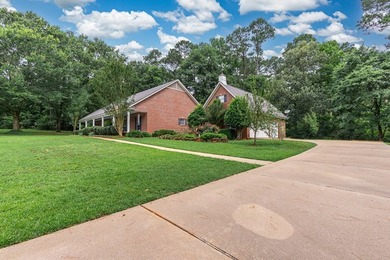 Amazing and well-kept Northfork Estates 4BR 3.5BTH brick home - photo 43