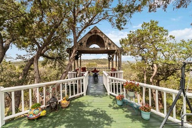 Views and tranquility are just a few words that define this - photo 50