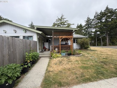 This 3 bedroom, 2 bath home is situated on a spacious in-town - photo 6