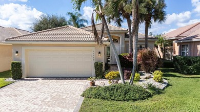 (private lake, pond, creek) Home For Sale in Boynton Beach Florida