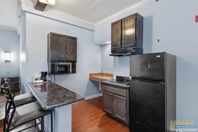 Excellent opportunity to acquire a bay front 50 room hotel in a - photo 12