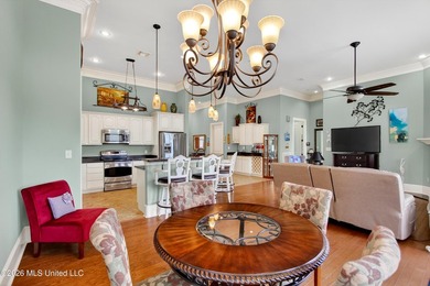 Beautiful golf course home located in the sought-after Fairway - photo 13