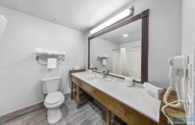 Excellent opportunity to acquire a bay front 50 room hotel in a - photo 13
