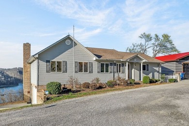 Seller has an accepted contract with a 48 hr right of first - photo 3