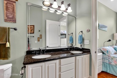Beautiful golf course home located in the sought-after Fairway - photo 24