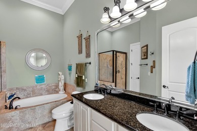 Beautiful golf course home located in the sought-after Fairway - photo 25