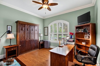 Beautiful golf course home located in the sought-after Fairway - photo 26