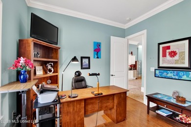 Beautiful golf course home located in the sought-after Fairway - photo 27