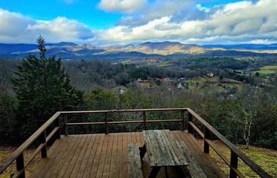 Some homes have *a view*,this one IS the view. Stretching across
