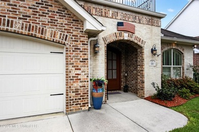 Beautiful golf course home located in the sought-after Fairway - photo 42