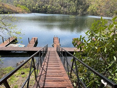 Cedar Cliff Lake Lot For Sale in Tuckasegee North Carolina