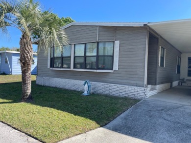 Lake Home For Sale in Plant City, Florida