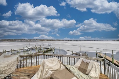 Awesome panoramic views of the Metedeconk river. Perched high on - photo 14