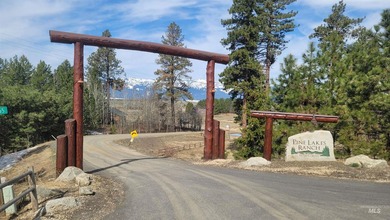 Cascade Lakeview Lot. Tucked at the end of a quiet cul-de-sac - photo 15