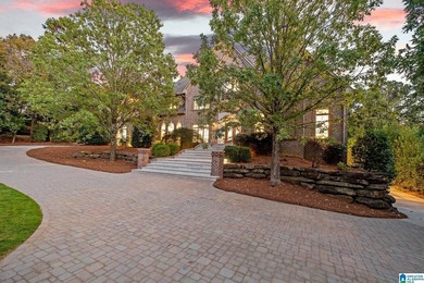 This extraordinary resort home has been completely renovated and - photo 4