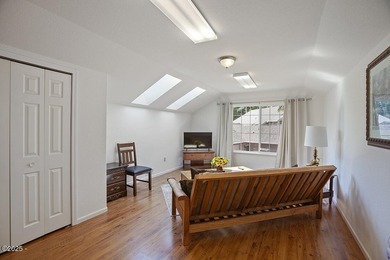 Beautiful 3-Bedroom Home in the Heart of Lincoln City Move right - photo 24