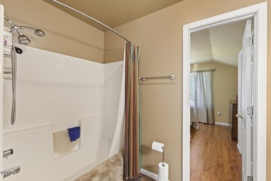 Beautiful 3-Bedroom Home in the Heart of Lincoln City Move right - photo 28