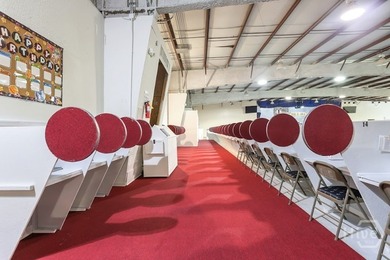 Location, Location, Location! This expansive 25,200 sq - photo 32