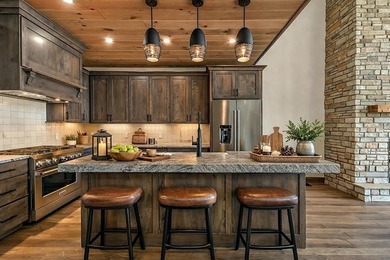 Situated in a prestigious neighborhood, this bespoke - photo 6