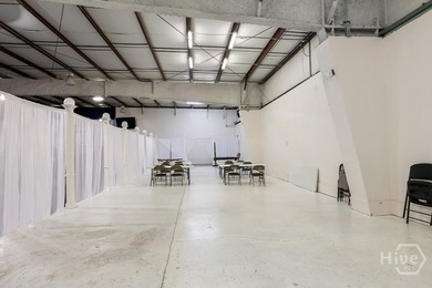 Location, Location, Location! This expansive 25,200 sq - photo 38