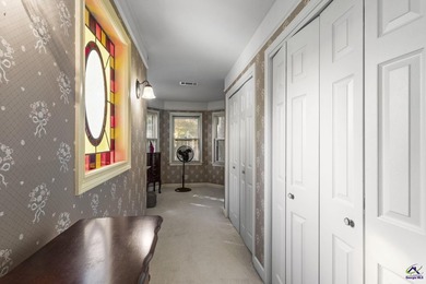 Step into timeless elegance with this stunning Victorian-style - photo 41