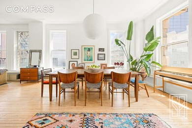 Want drama, light, and space? Do not miss this renovated - photo 4