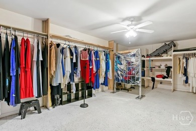 Location, Location, Location! This expansive 25,200 sq - photo 45