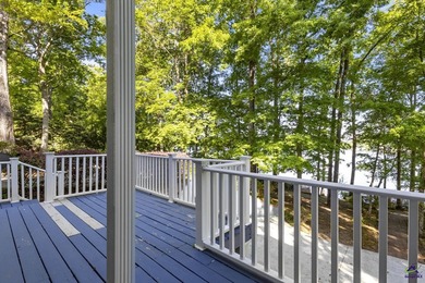 Step into timeless elegance with this stunning Victorian-style - photo 48