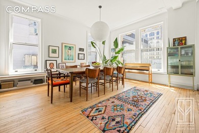 Want drama, light, and space? Do not miss this renovated - photo 10