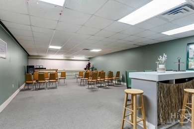 Location, Location, Location! This expansive 25,200 sq - photo 52