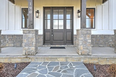 Situated in a prestigious neighborhood, this bespoke - photo 4