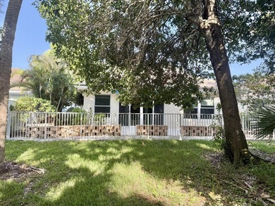 Welcome to this well-appointed, Divosta built, 3-bedroom - photo 4
