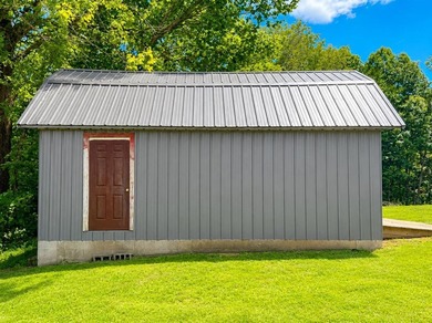 Country Living with Modern Style on nearly an acre! Welcome home - photo 16